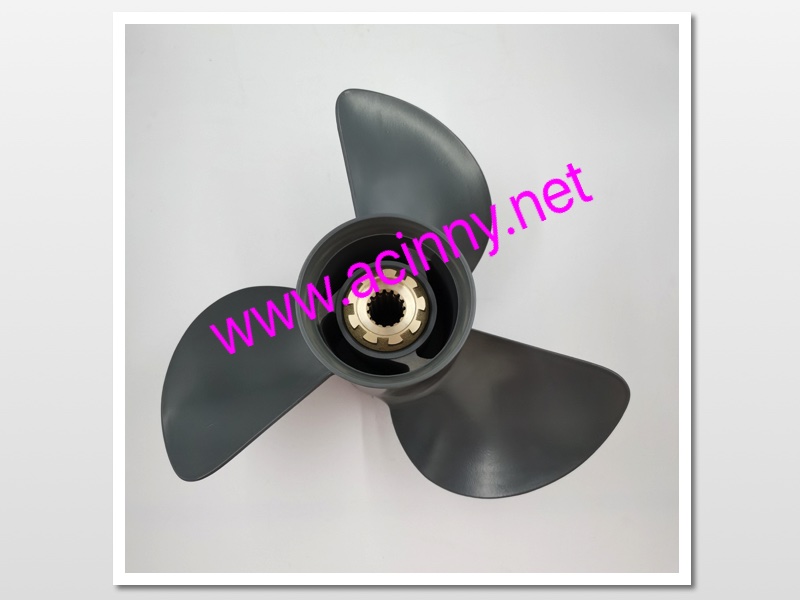 HONDA  58130-ZW1-W33ZA 75-130HP 13 1-4X17 PROPELLER